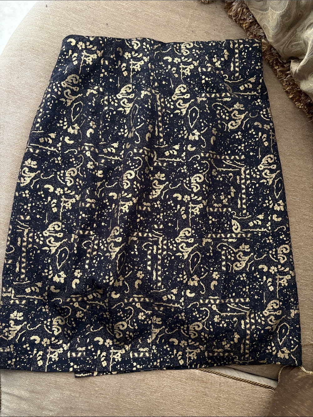 Black and gold Patterned Pencil Skirt - Classic Tailored Style